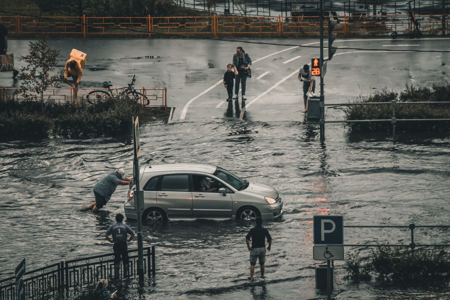 Hochwasser und verletzliche Städte
